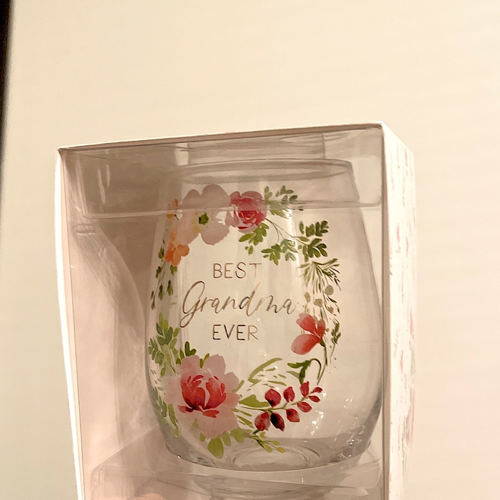 ‘Best Grandma Ever’ Stemless Wine Glass